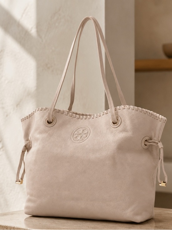 Tory Burch Handbags - TORY BURCH LEATHER MARION SLOUCHY East/West Tote